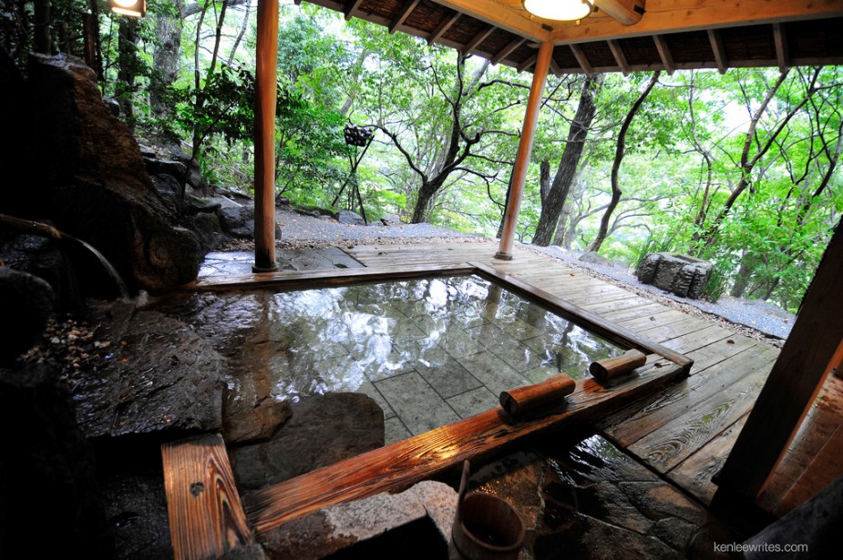 Japanbase Hakone Hot Springs